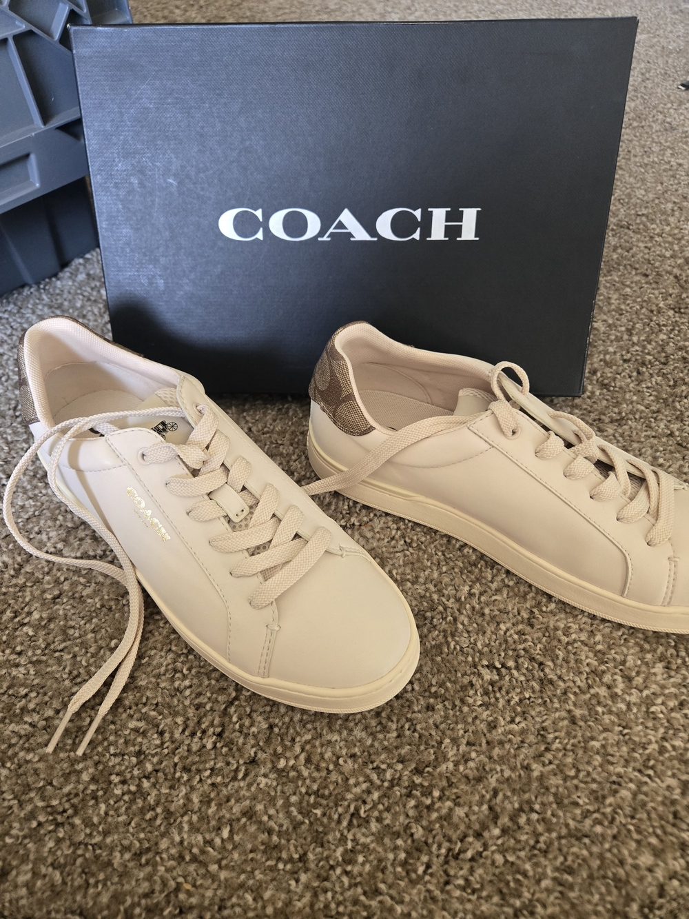 COACH Women's Cream Low-Top Leather Sneakers